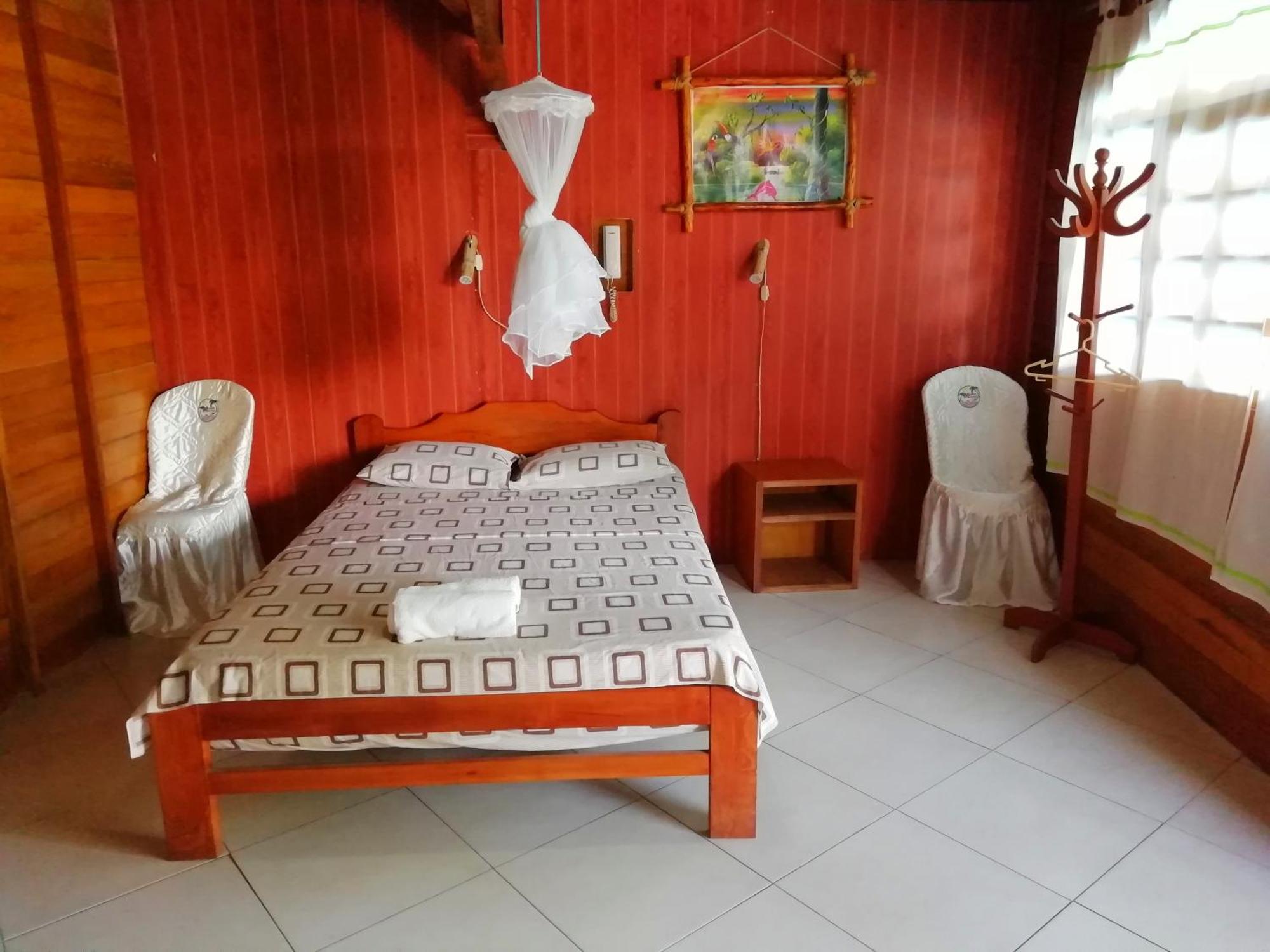 Madera Labrada Lodge Ecologico Тарапото Екстериор снимка