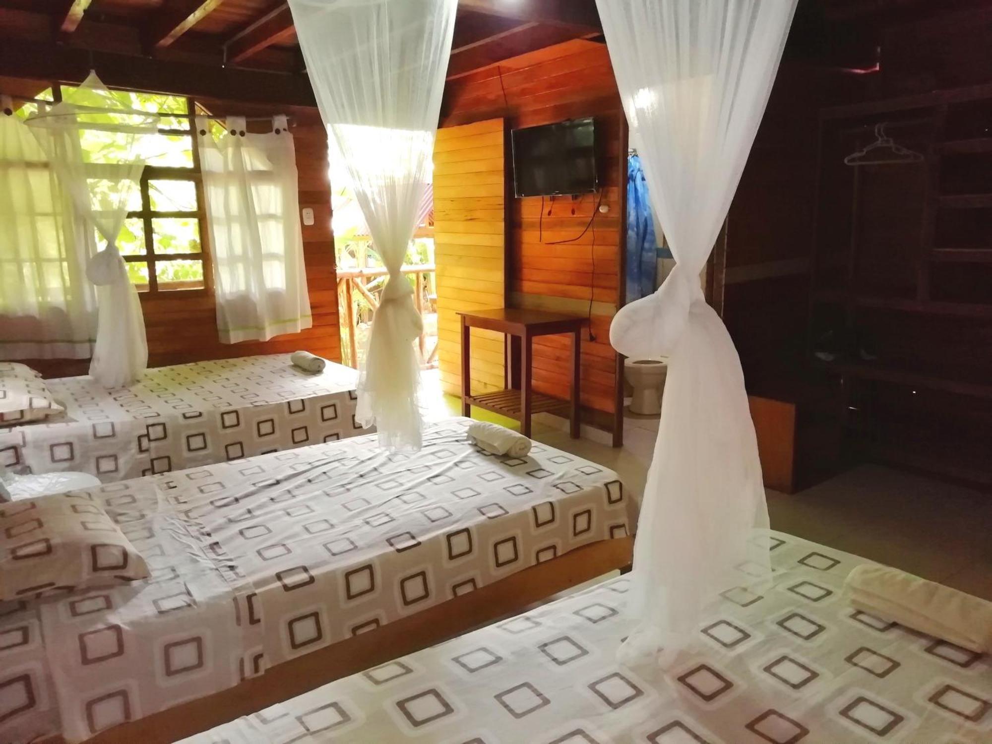 Madera Labrada Lodge Ecologico Тарапото Екстериор снимка