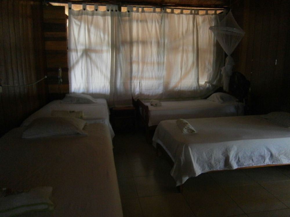 Madera Labrada Lodge Ecologico Тарапото Екстериор снимка